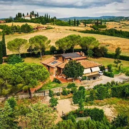 Alojamento de Acomodação e Pequeno-almoço Dago Siena